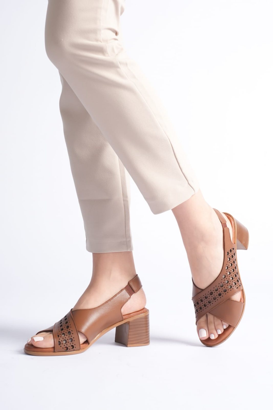 Genuine Leather Woman Sandal 8