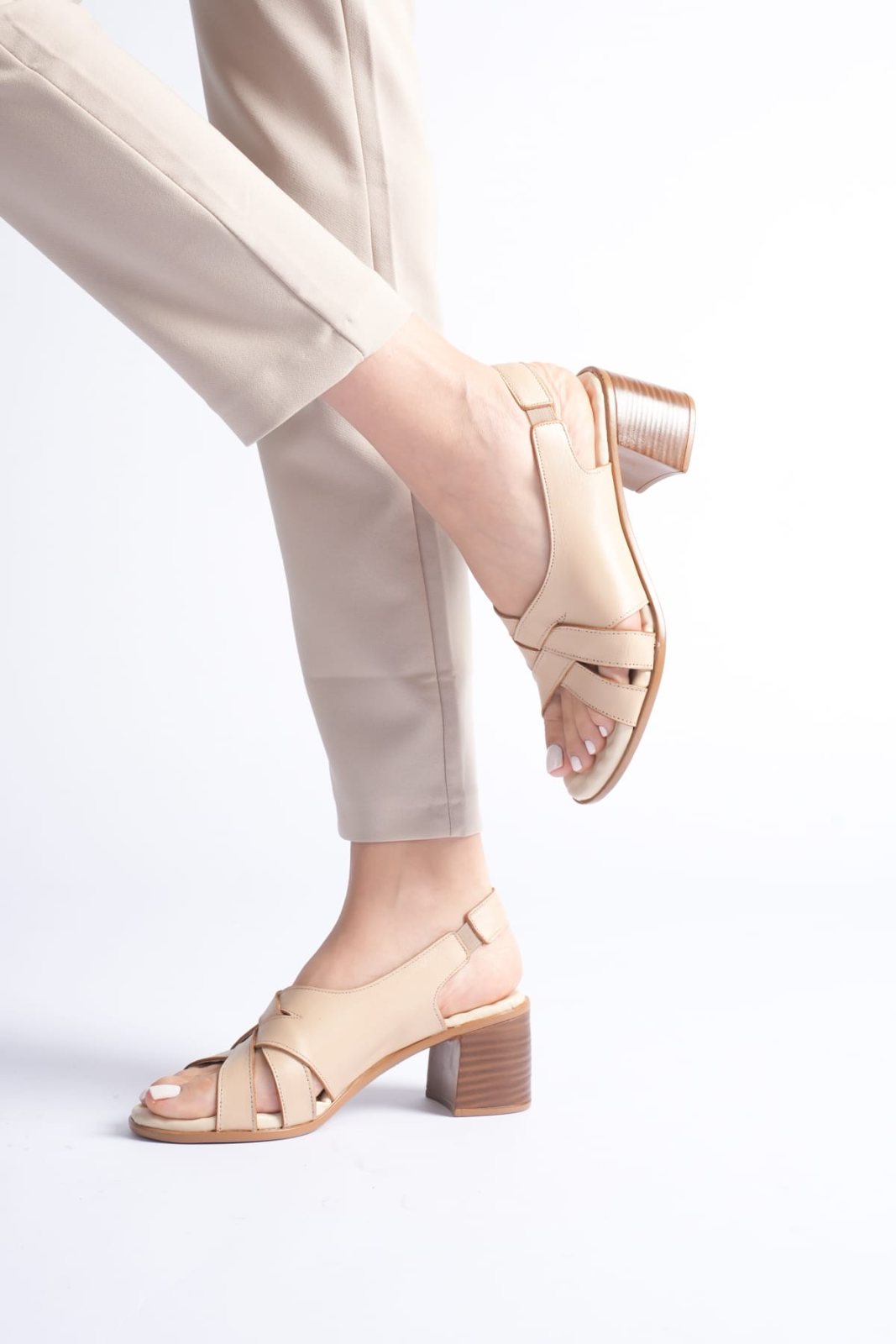 Genuine Leather Woman Sandal 7