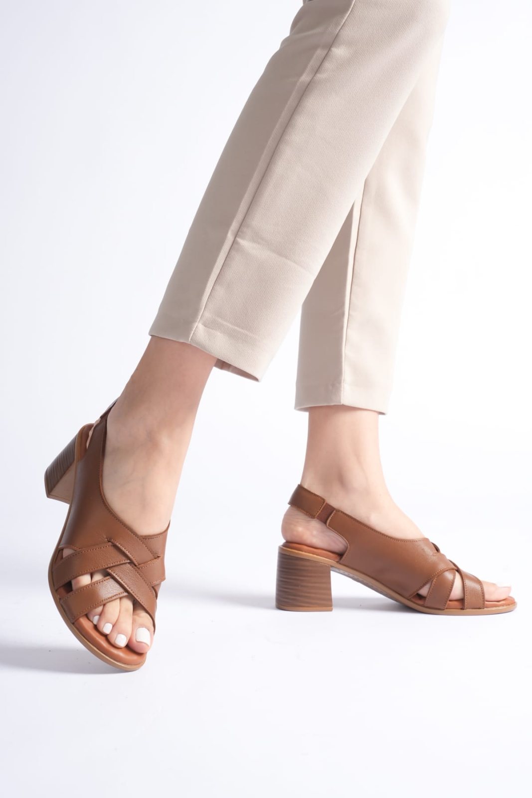Genuine Leather Woman Sandal 10