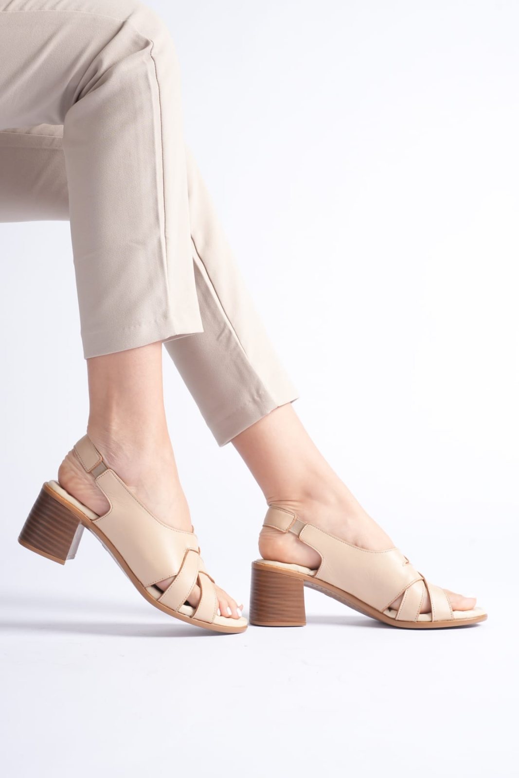 Genuine Leather Woman Sandal 6