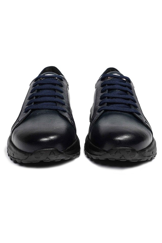 Men's Genuine Leather Sneakers 11