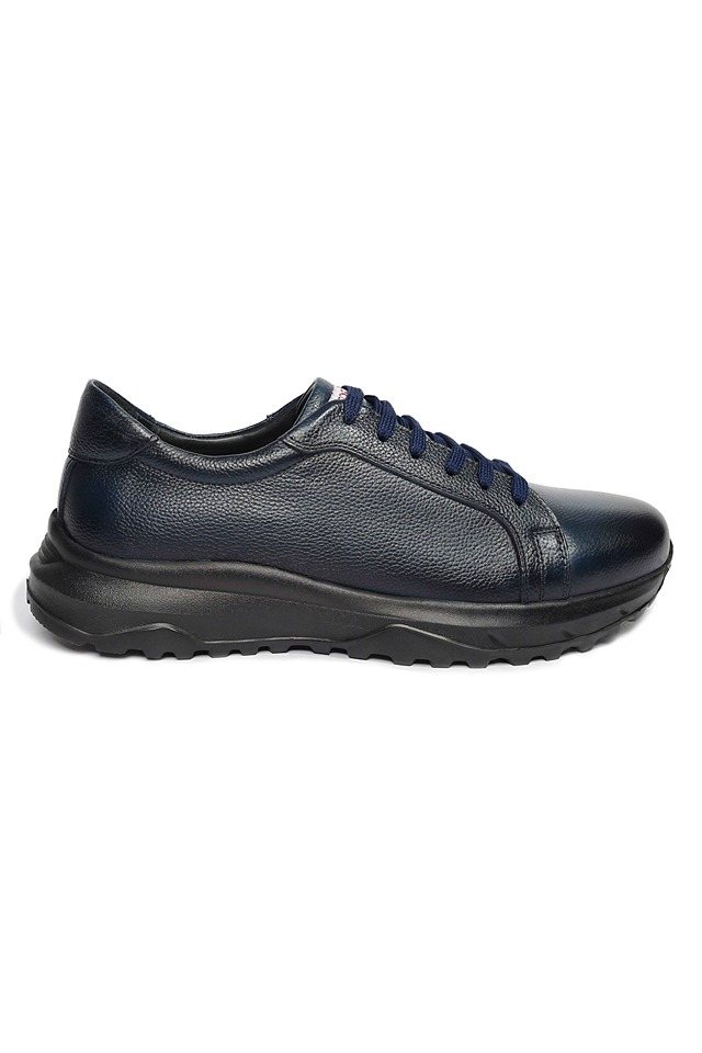 Men's Genuine Leather Sneakers 10